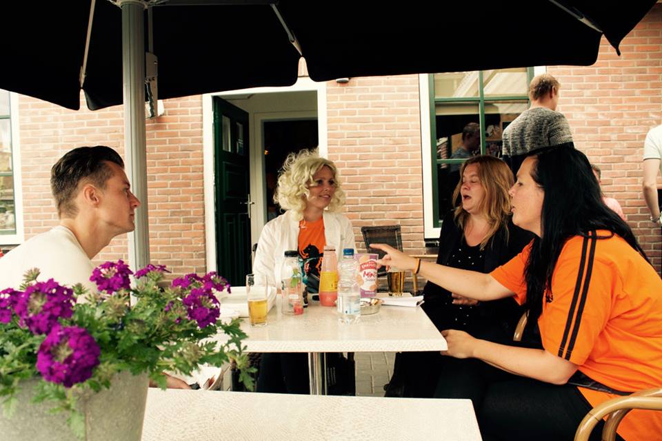 2016 Het cafe Facebook (16).jpg